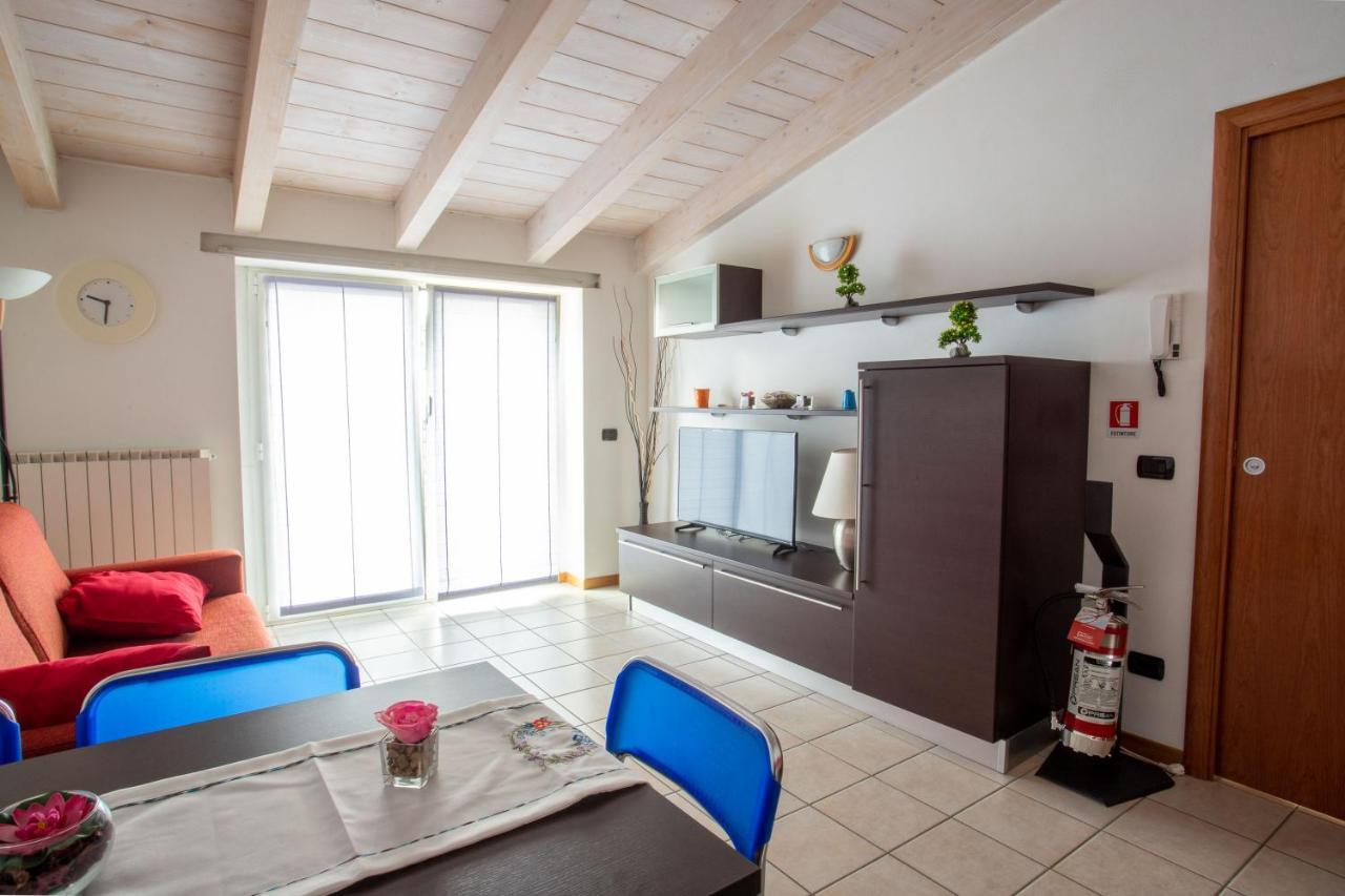 Casa Vacanze Valeria Sondrio Extérieur photo