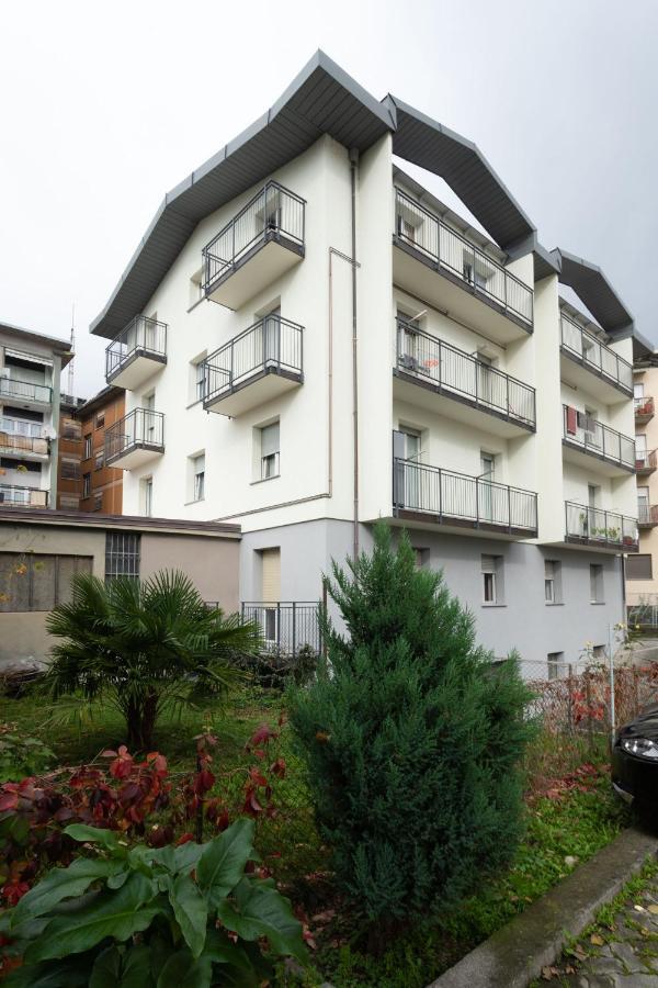 Casa Vacanze Valeria Sondrio Extérieur photo
